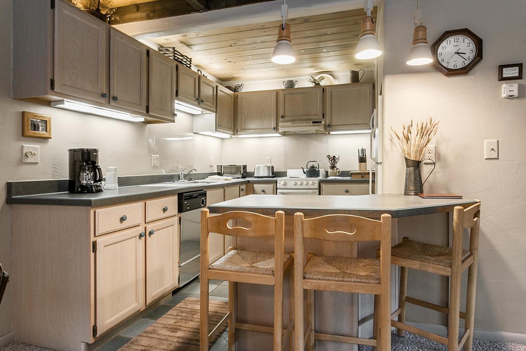 Willows Condos By Snowmass Vacations Snowmass Village Room photo