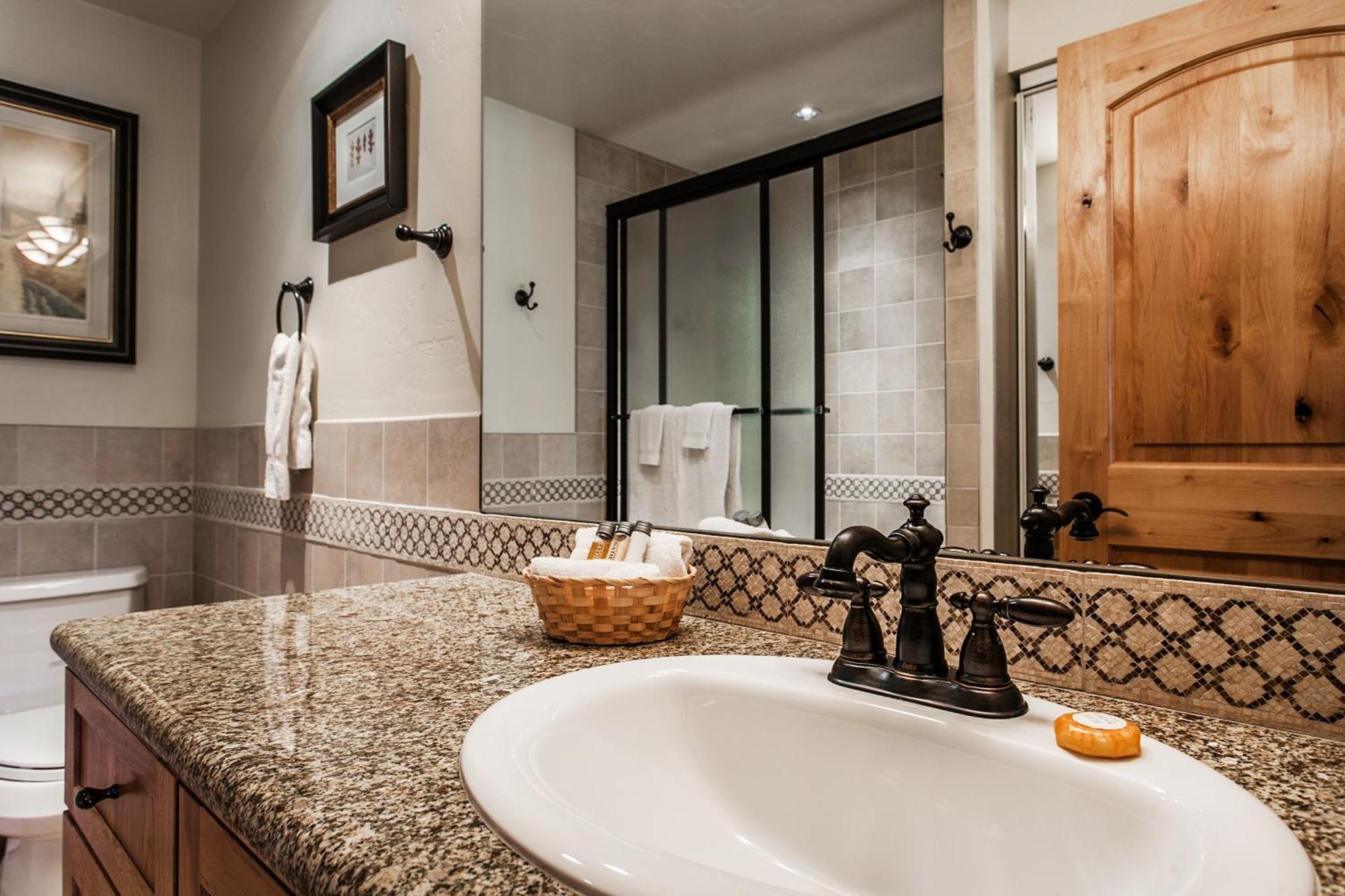 Willows Condos By Snowmass Vacations Snowmass Village Room photo
